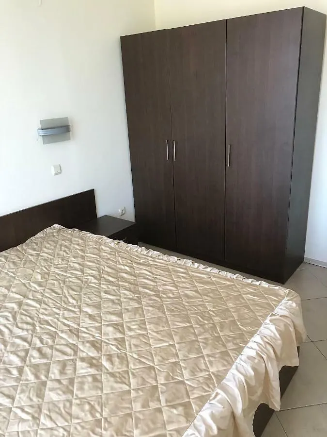 Apartment Nikea 8