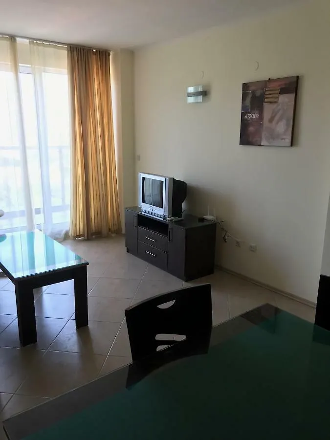 Nikea 8 Apartment Golden Sands