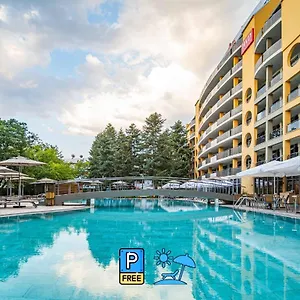 4* Hotel Hvd Viva Club Ultra - Private & Free Parking